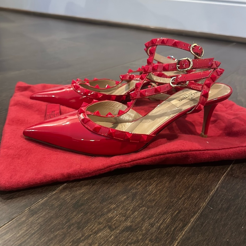 Valentino Rockstud Caged Pumps